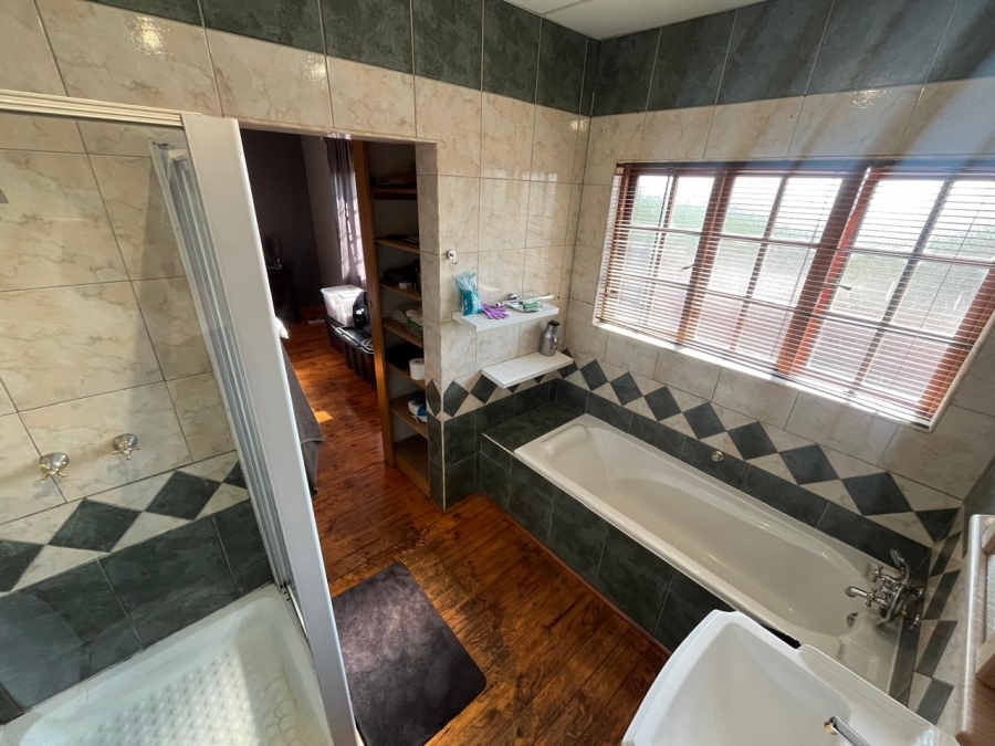 4 Bedroom Property for Sale in Cashan North West